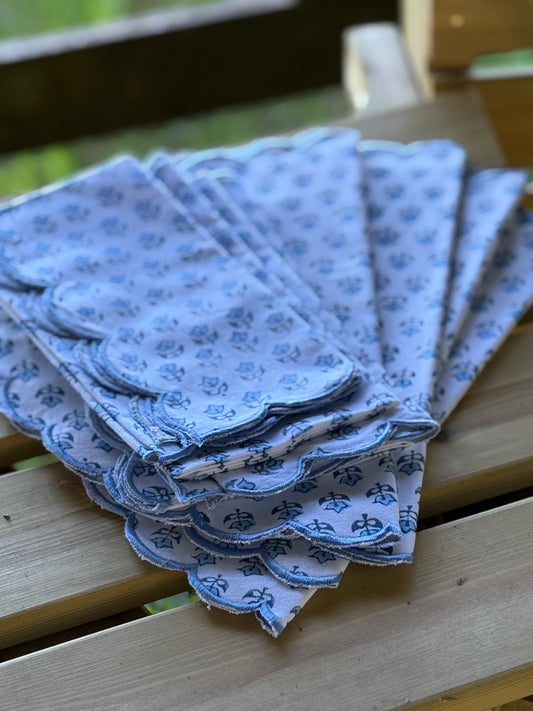 Limited Edition ~ Table Mats and Napkin set x 4 settings