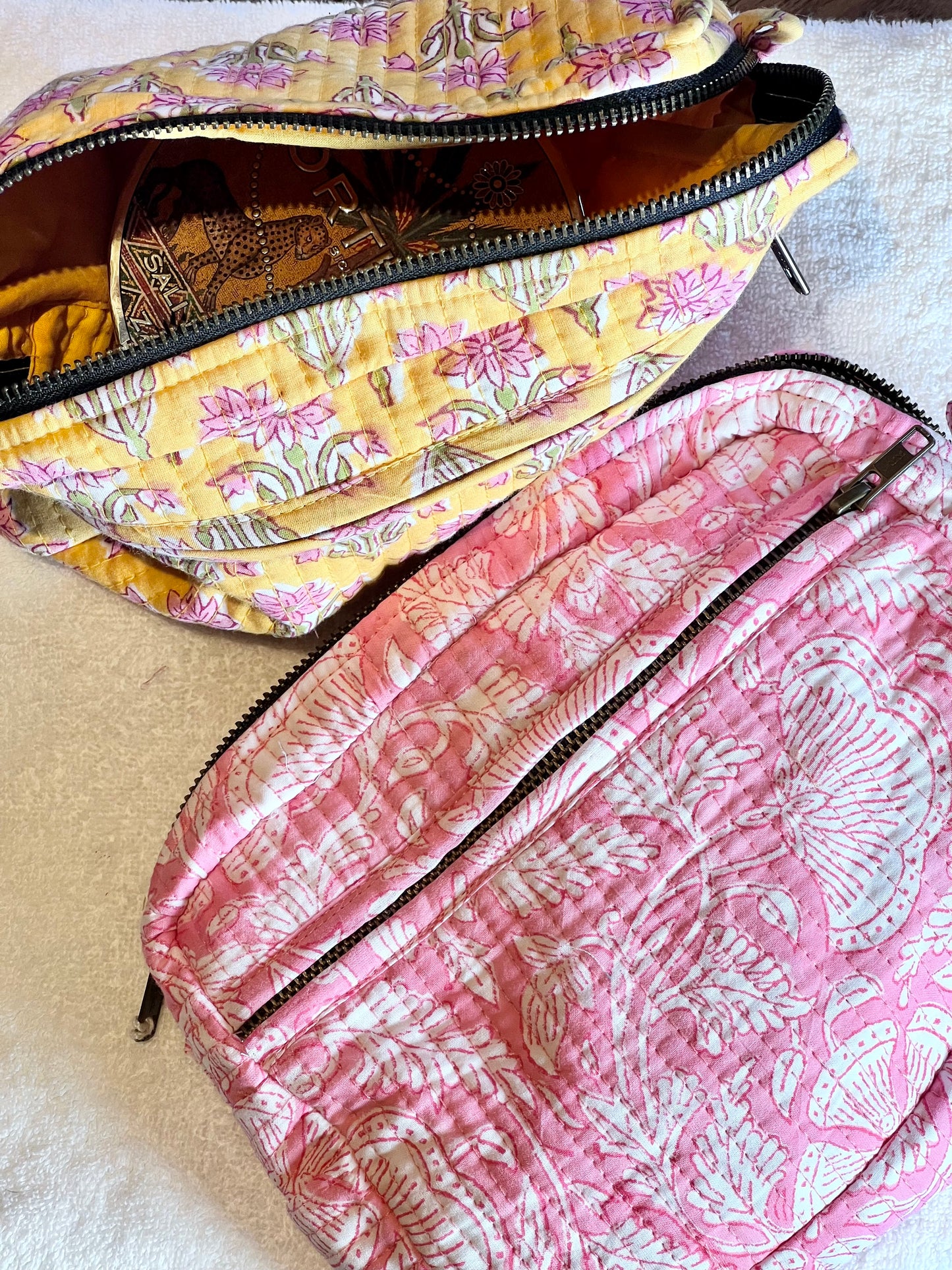 Beauty Bag ~ Delilah