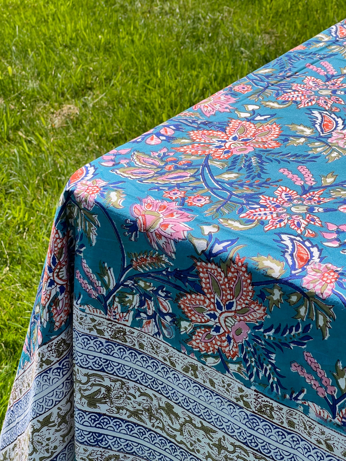 Table Linen ~ Large ~ Skye