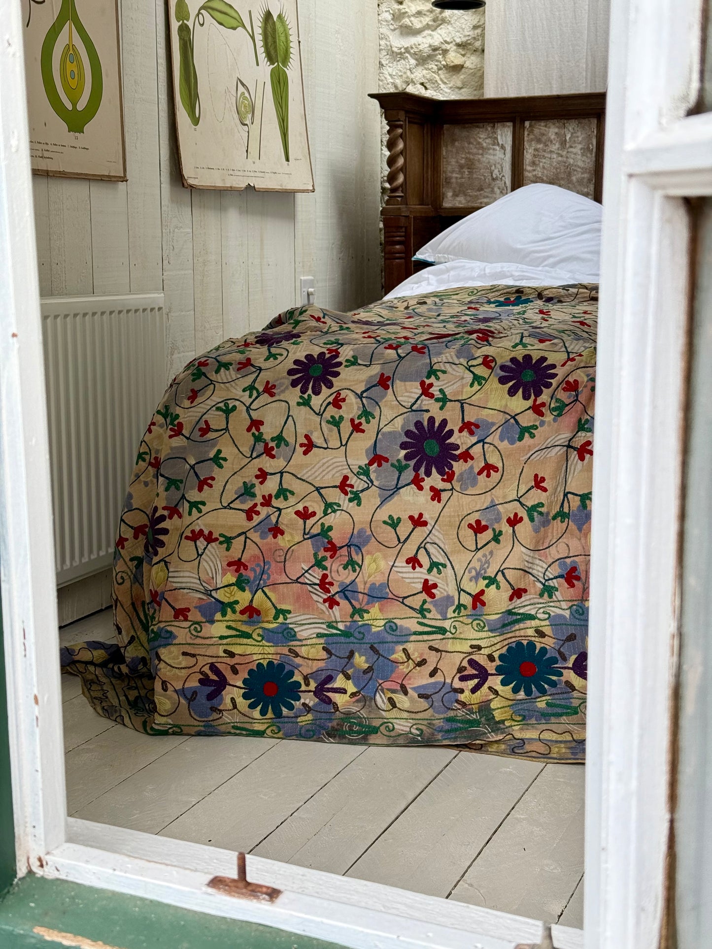 SUZANI Kantha Quilt ~ Bloomsbury
