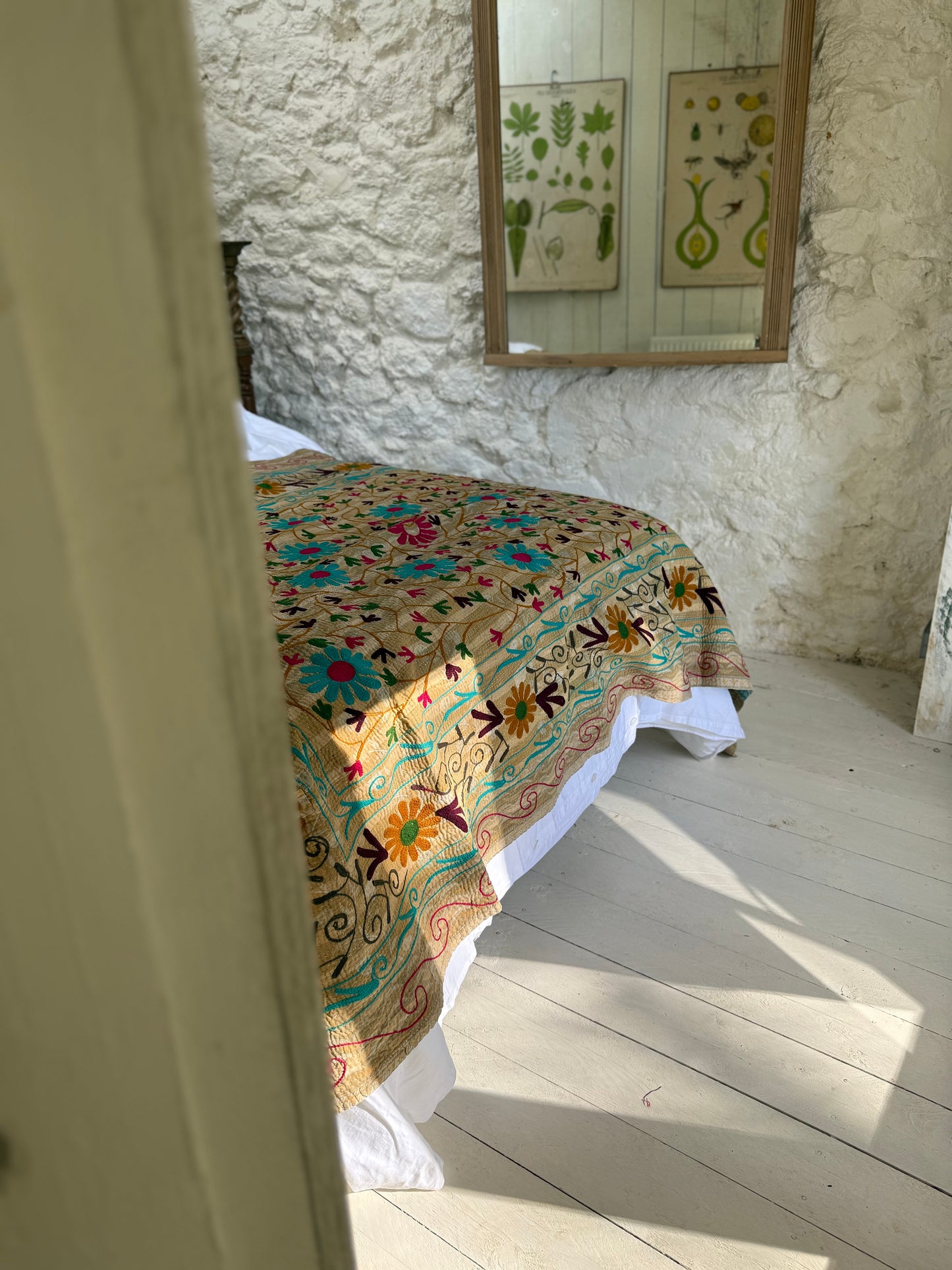 SUZANI Kantha Quilt ~ Alice