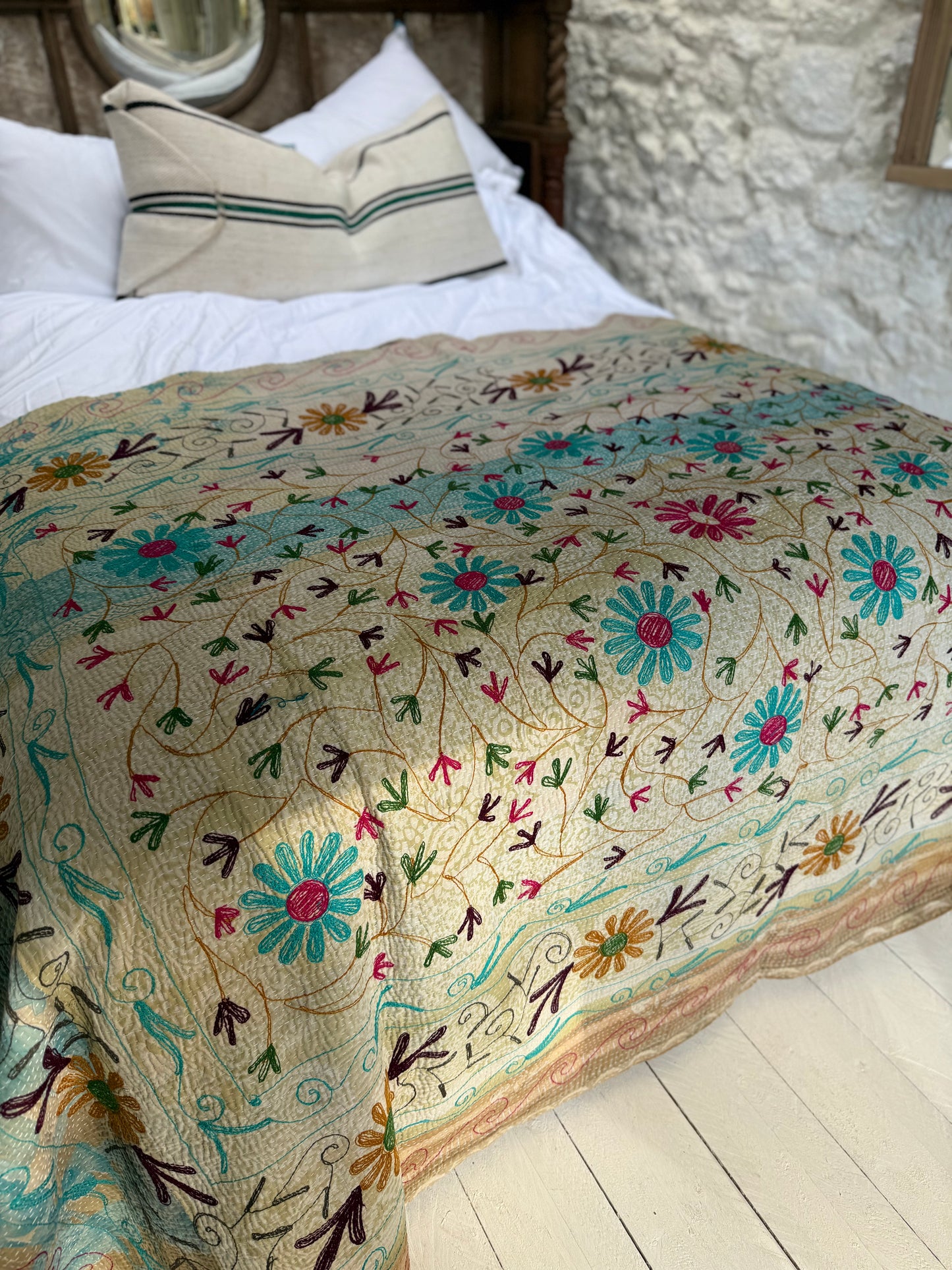 SUZANI Kantha Quilt ~ Alice