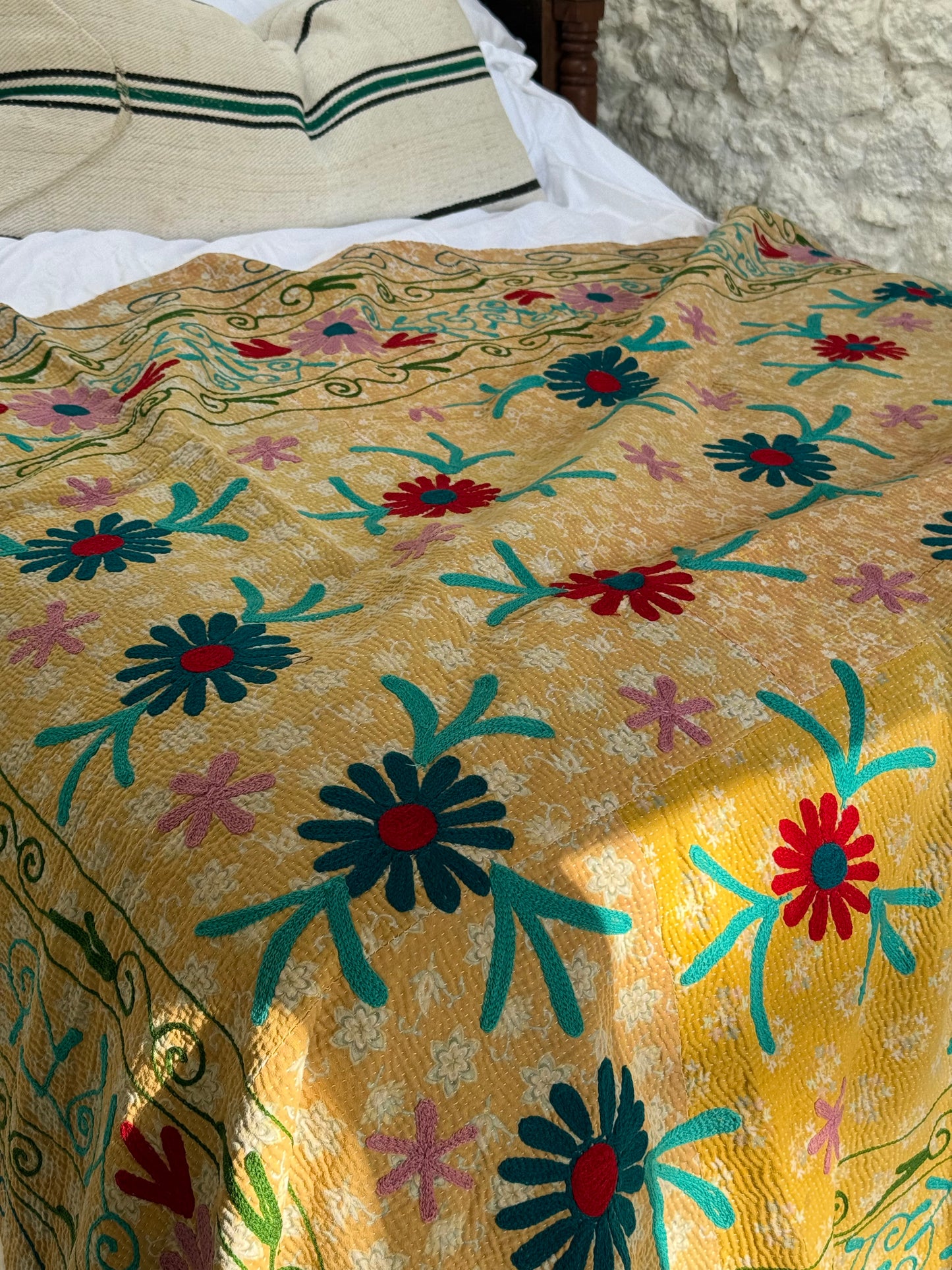 SUZANI Kantha Quilt ~ Agatha