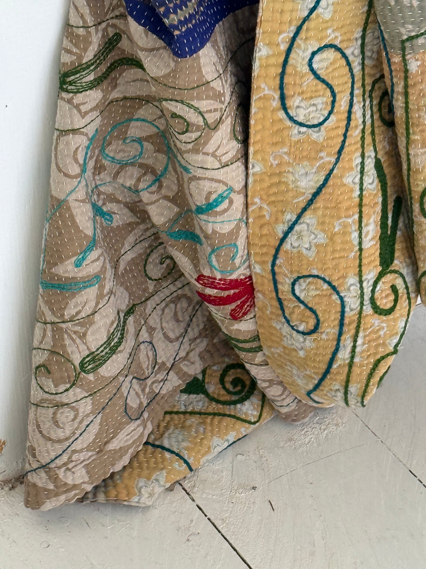 SUZANI Kantha Quilt ~ Agatha