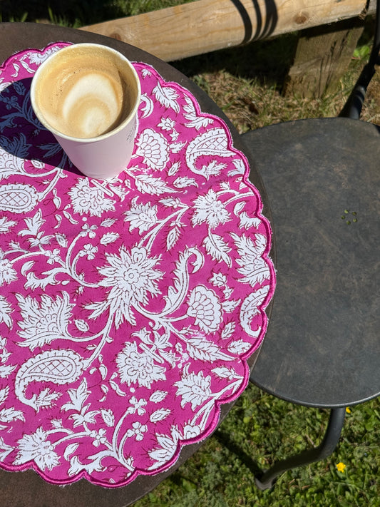 Limited Edition ~ Set of 4 table mats and napkins 💗~ Boho Pink