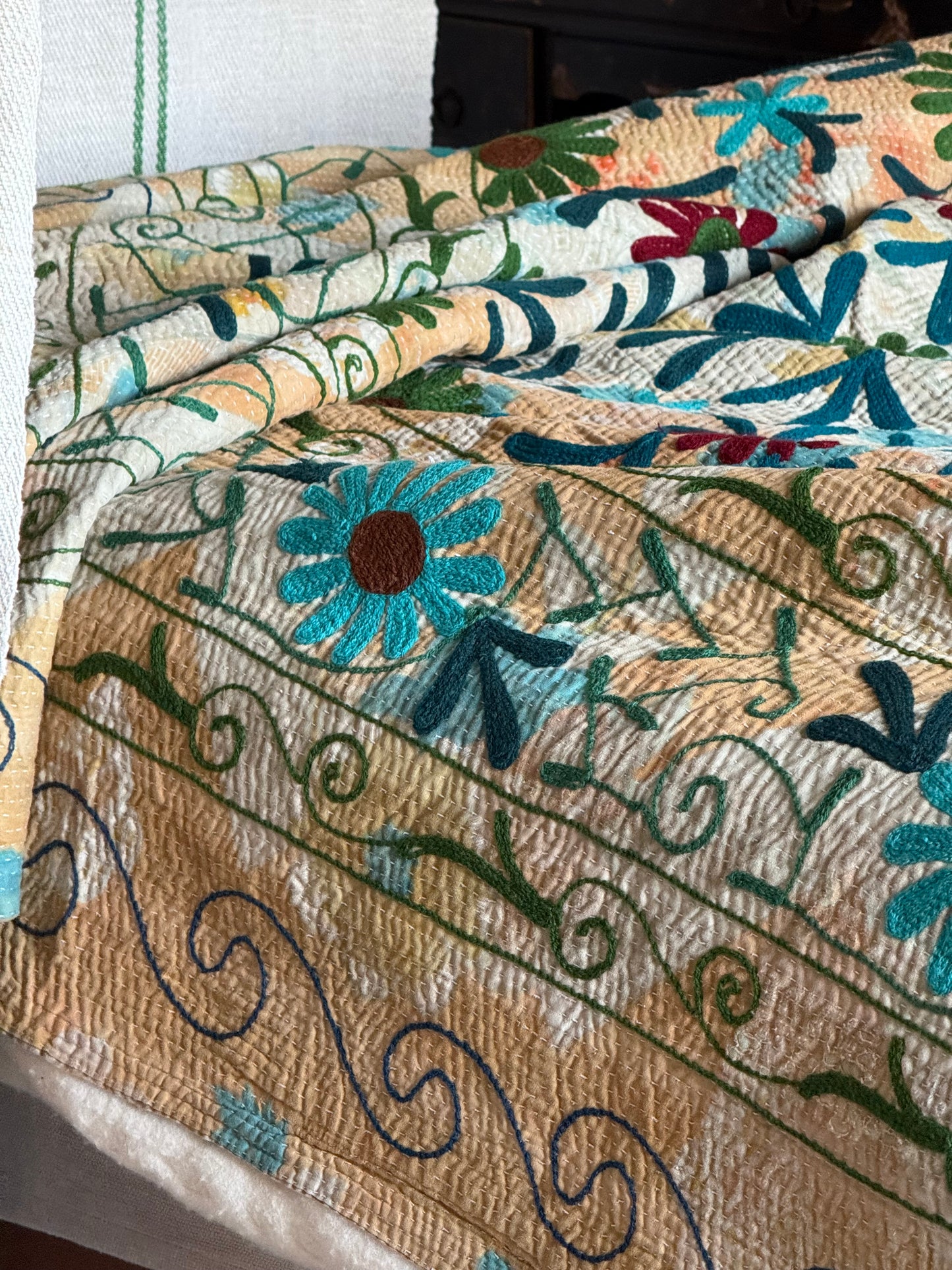 SUZANI Kantha Quilt ~ Delilah