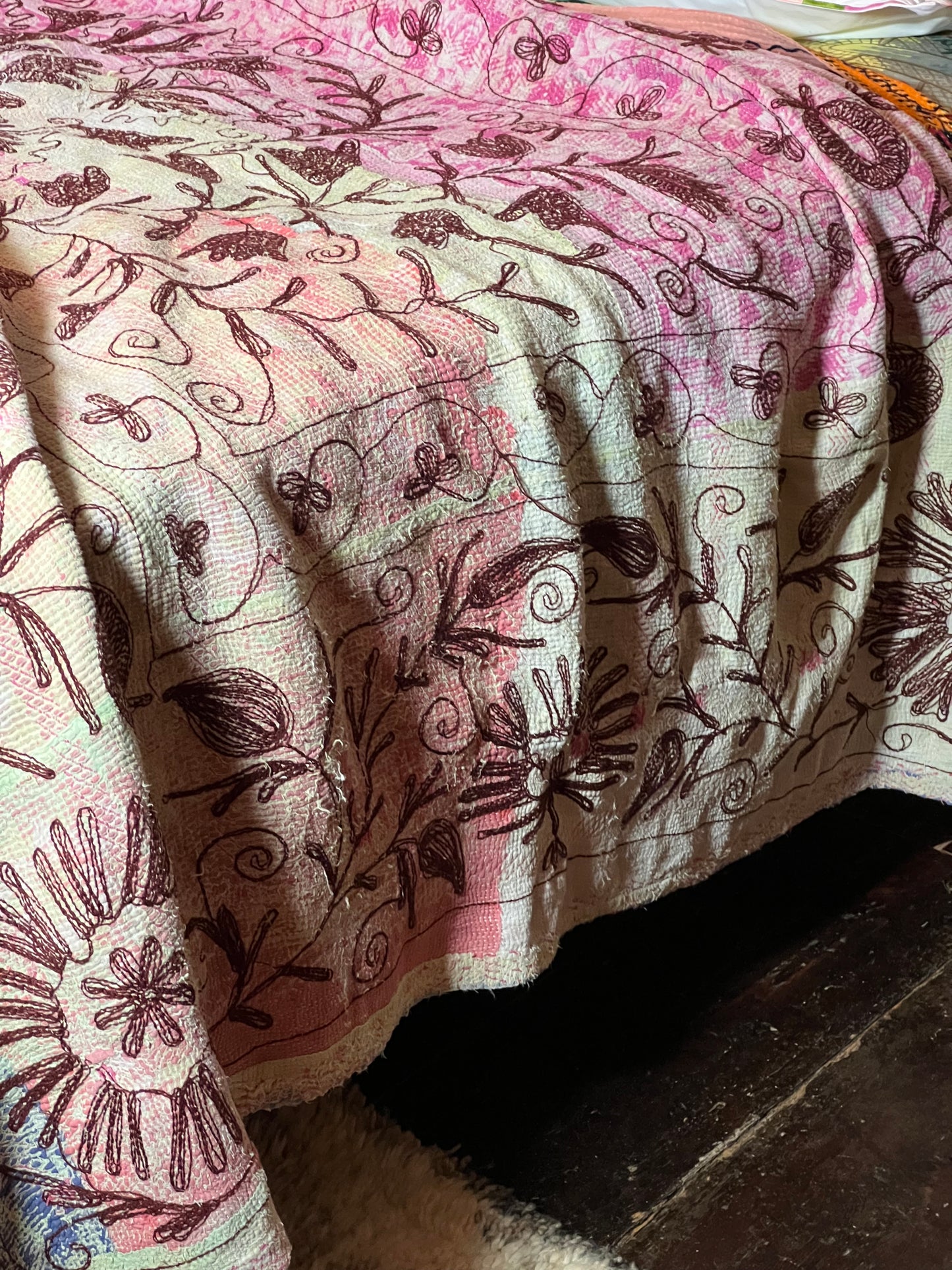 SUZANI Kantha Quilt ~ Mulberry