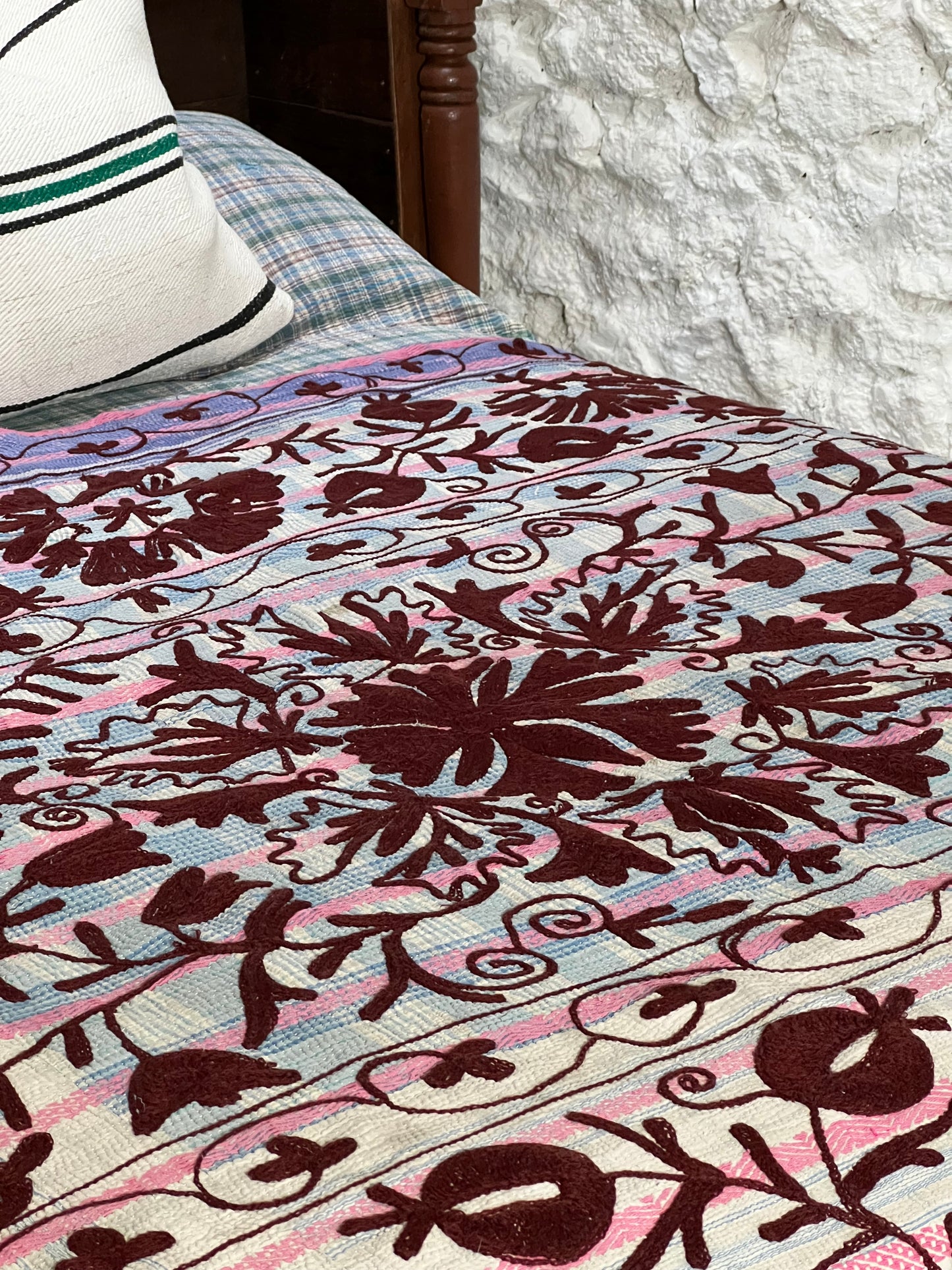 SUZANI Kantha Quilt ~ Mulberry