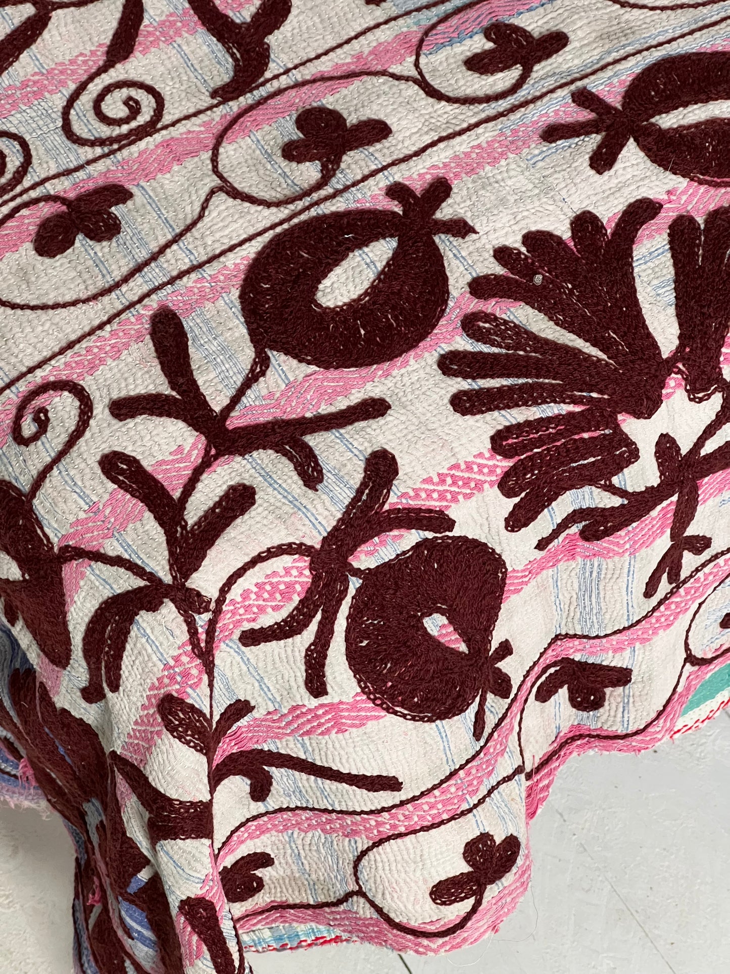 SUZANI Kantha Quilt ~ Mulberry