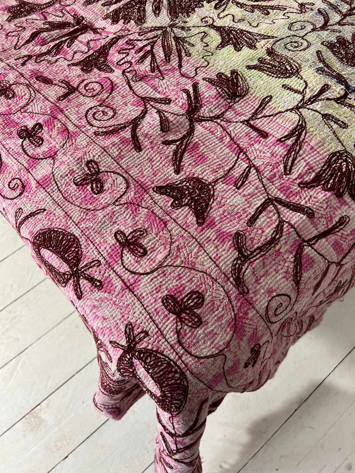 SUZANI Kantha Quilt ~ Mulberry