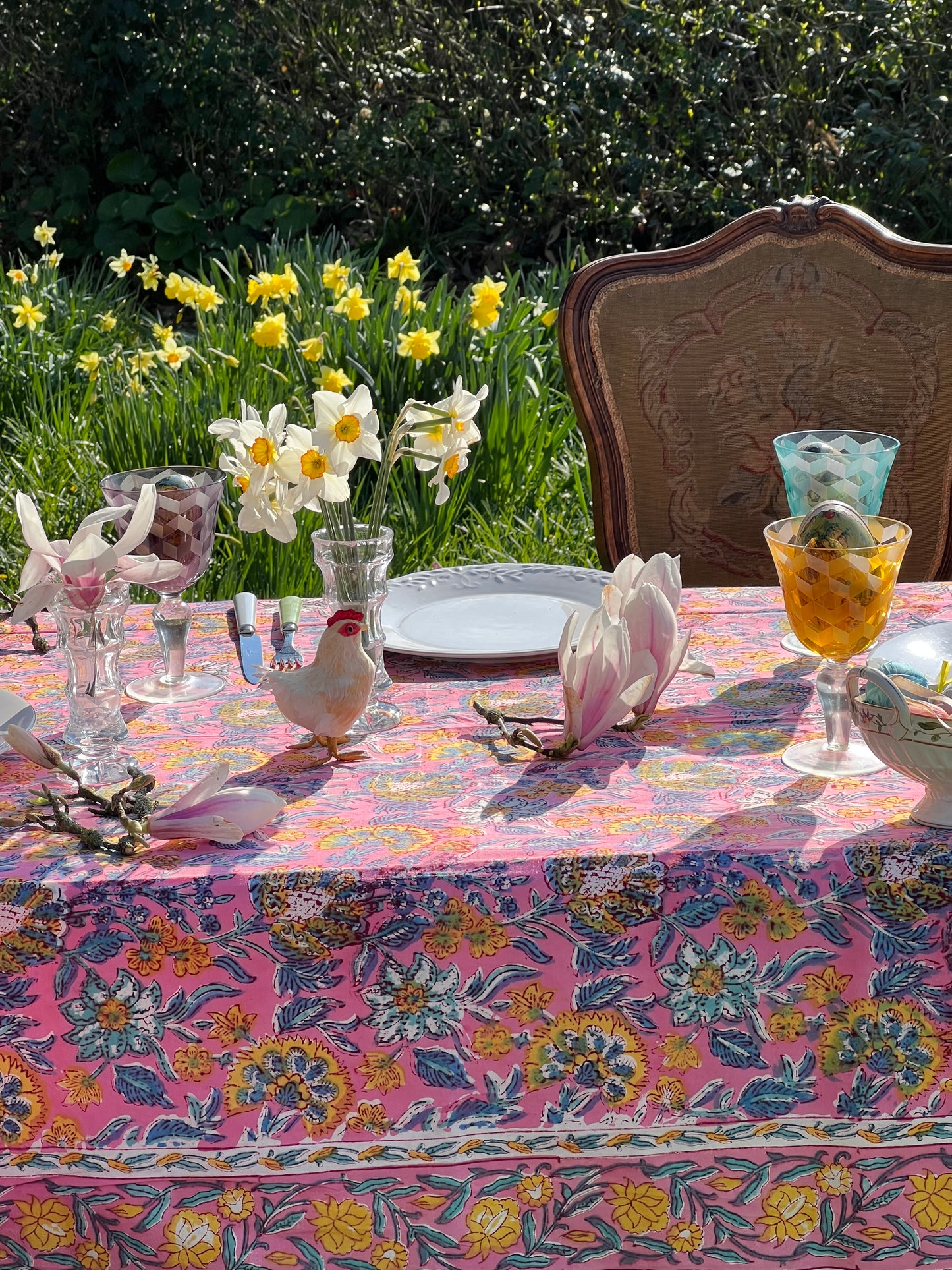 Table Linen ~ Medium ~ Posey
