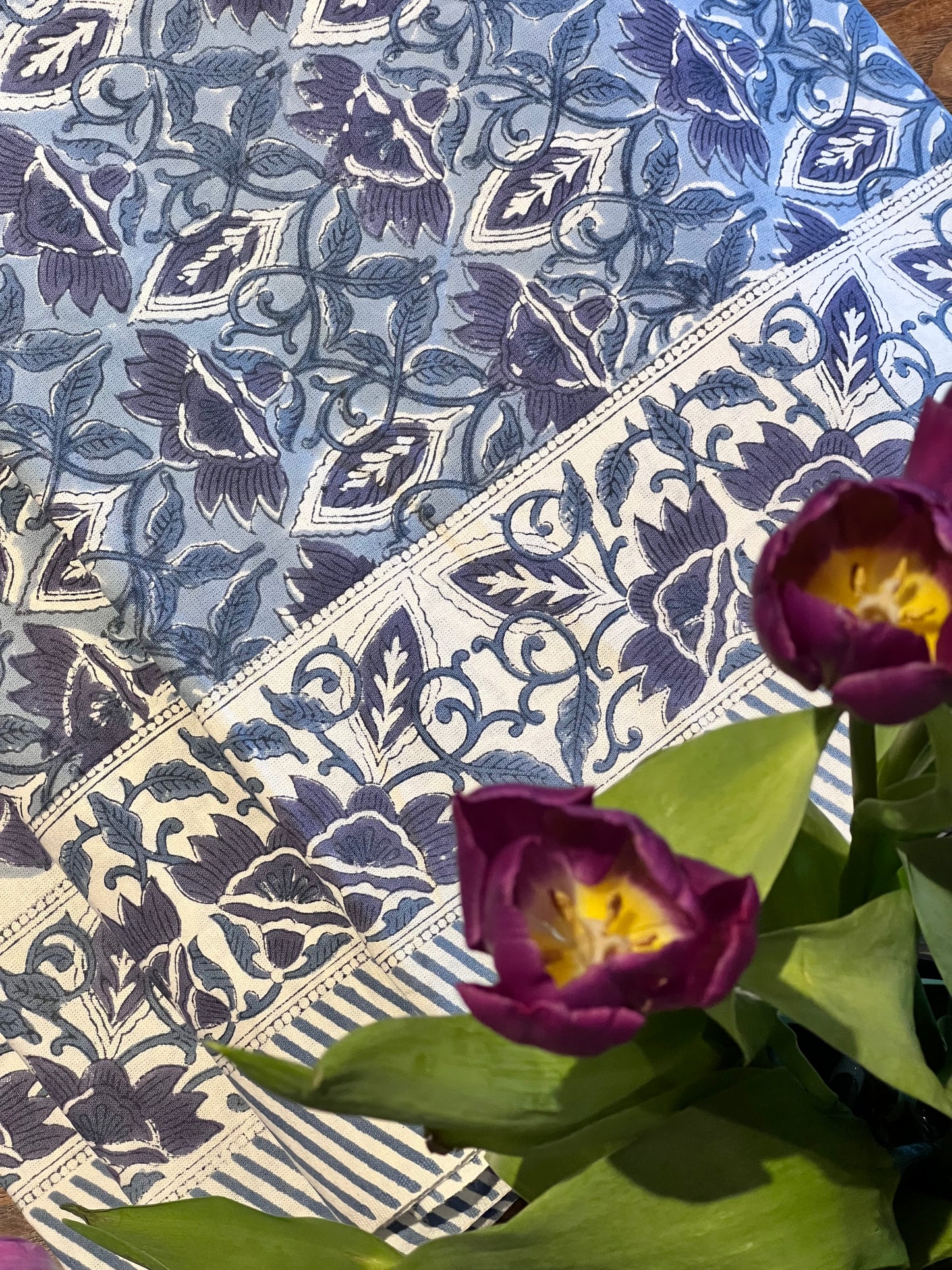 Delilah Table Linen ~ Indie ~ 150 x 200 cms