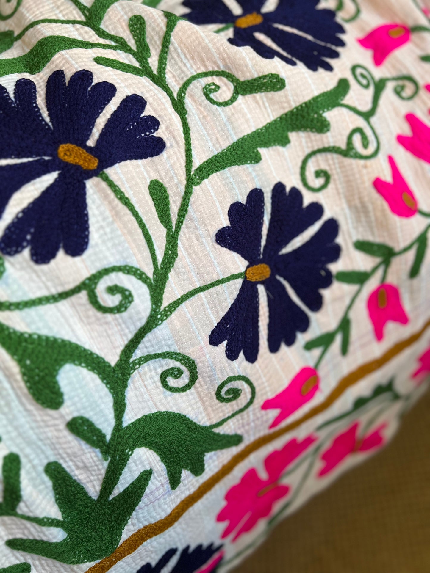 SUZANI Kantha ~ Frankie