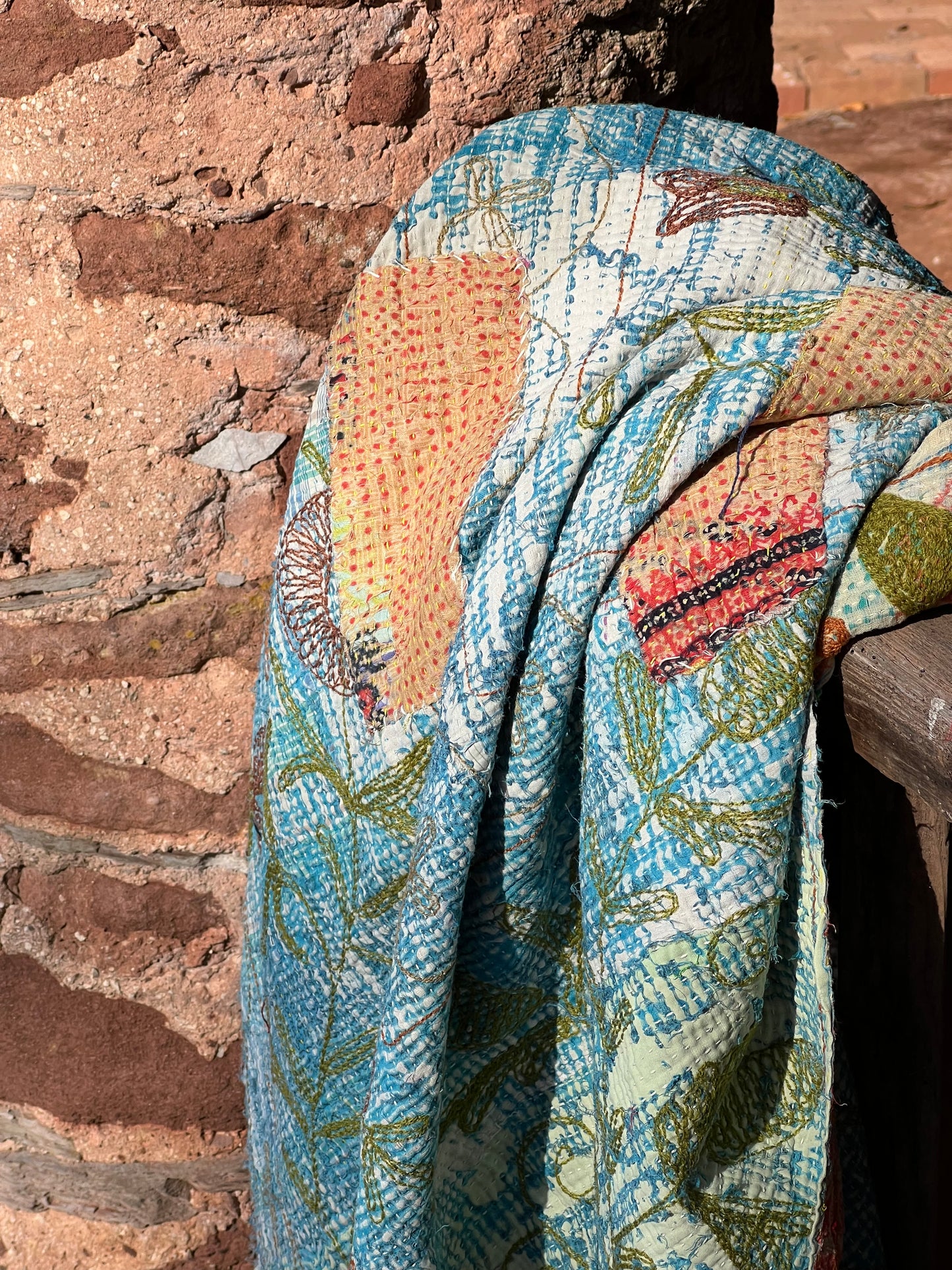 SUZANI Kantha Quilt ~ Winnie