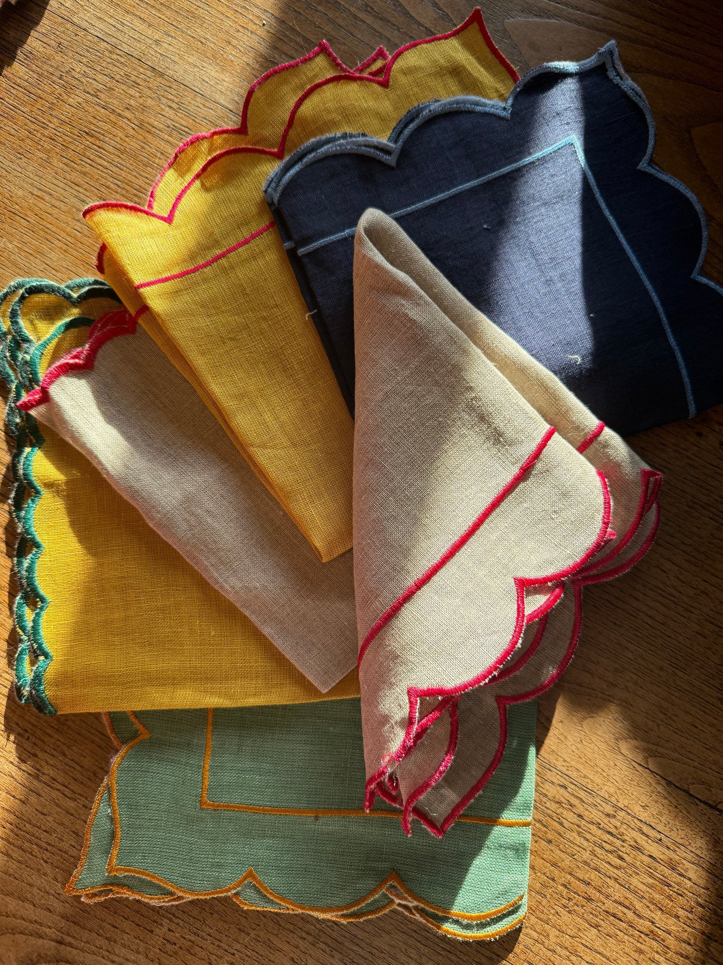 Table Linen ~ Set of 6 Linen Napkins