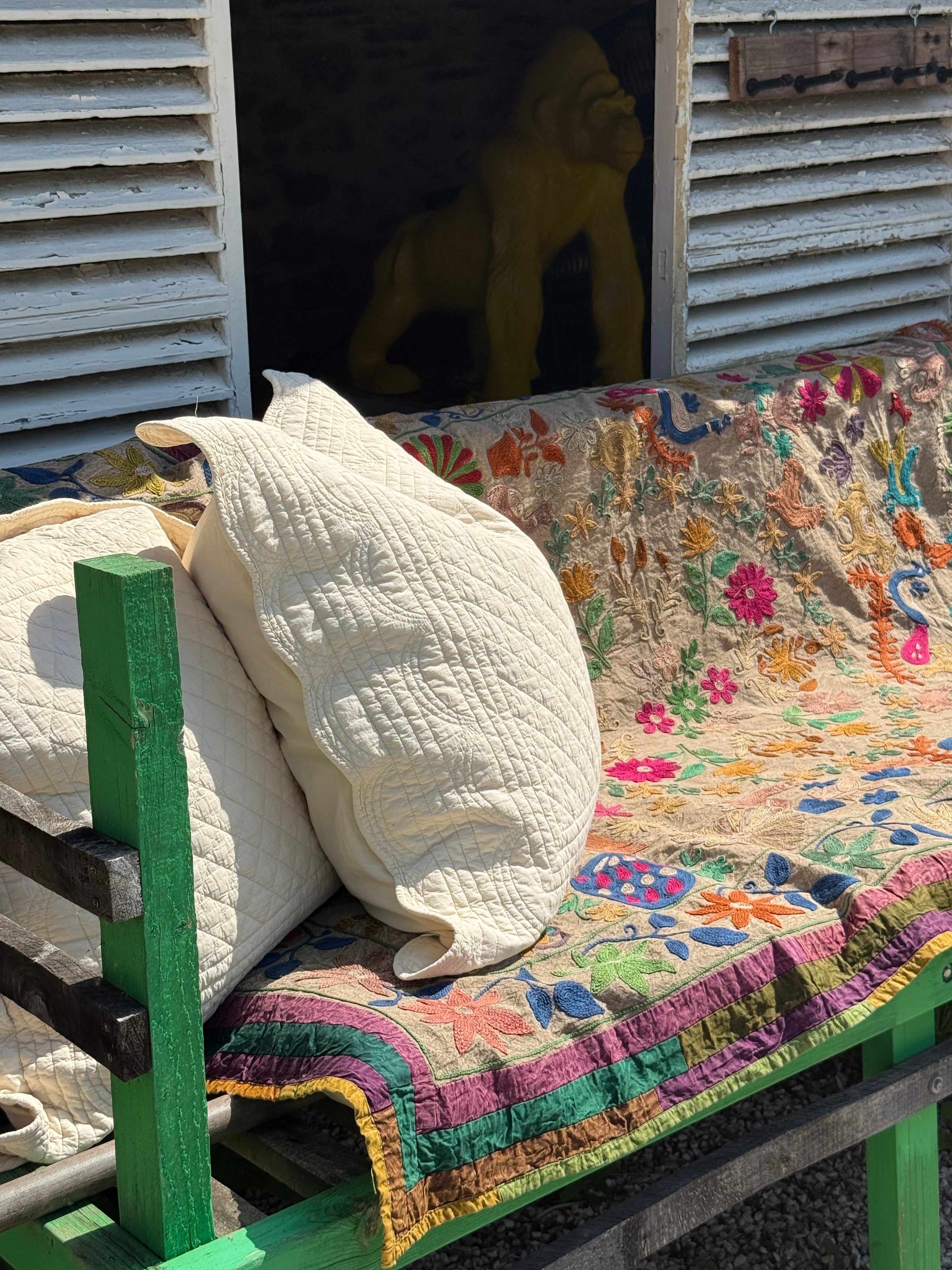 Folk SUZANI Quilt ~ Nomad