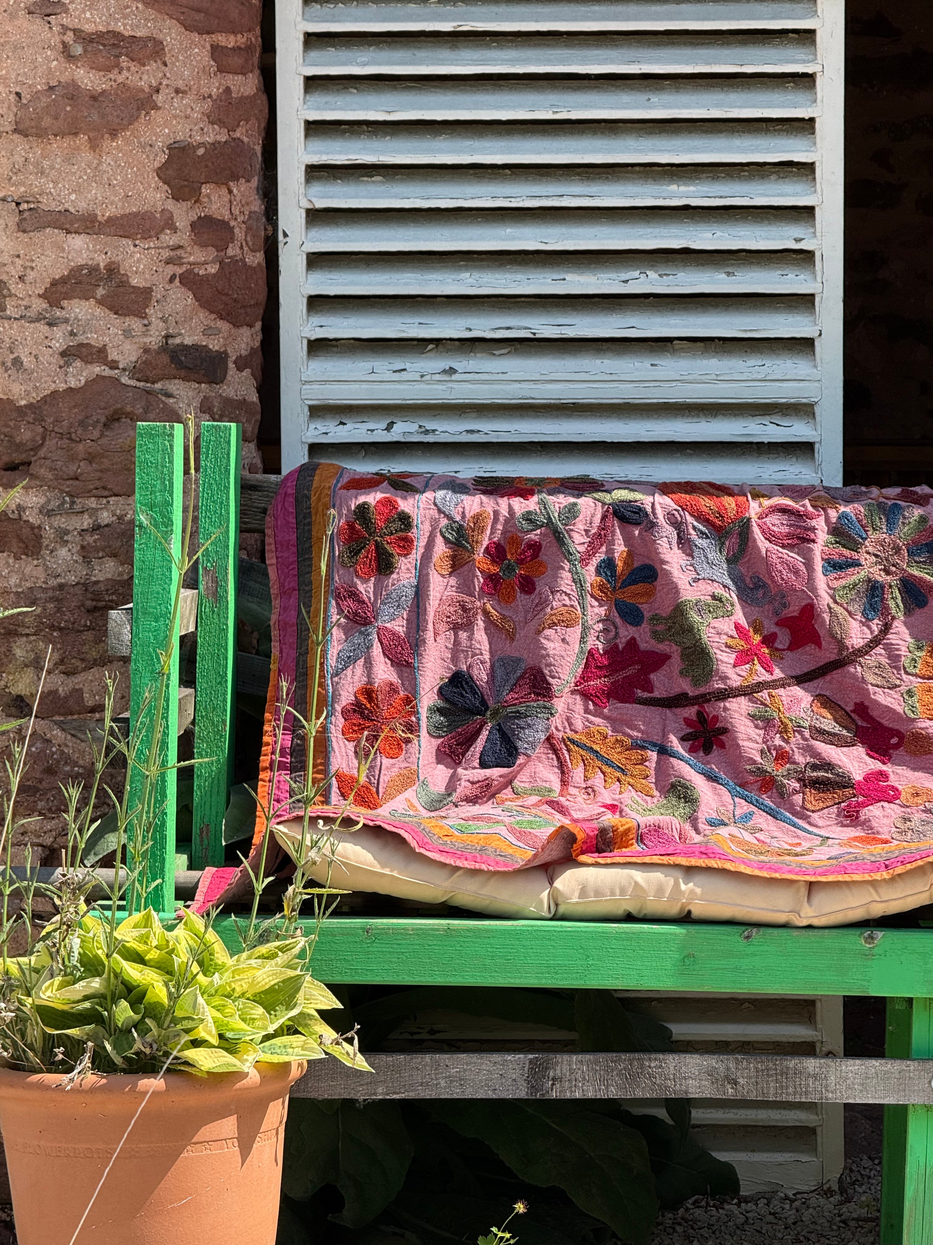 Folk SUZANI Quilt ~ desert rose