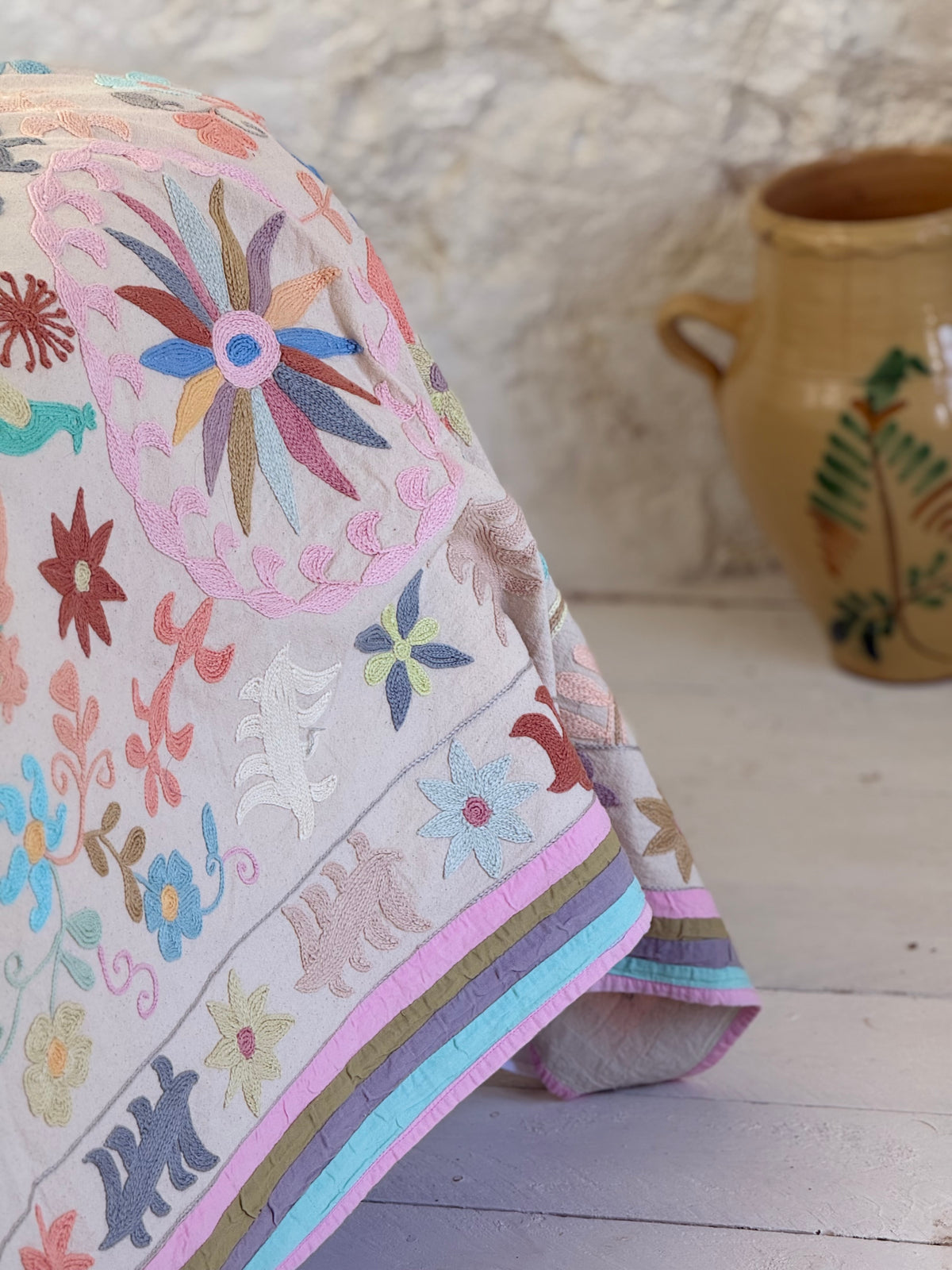 Folk  SUZANI ~ Heirloom Pastels