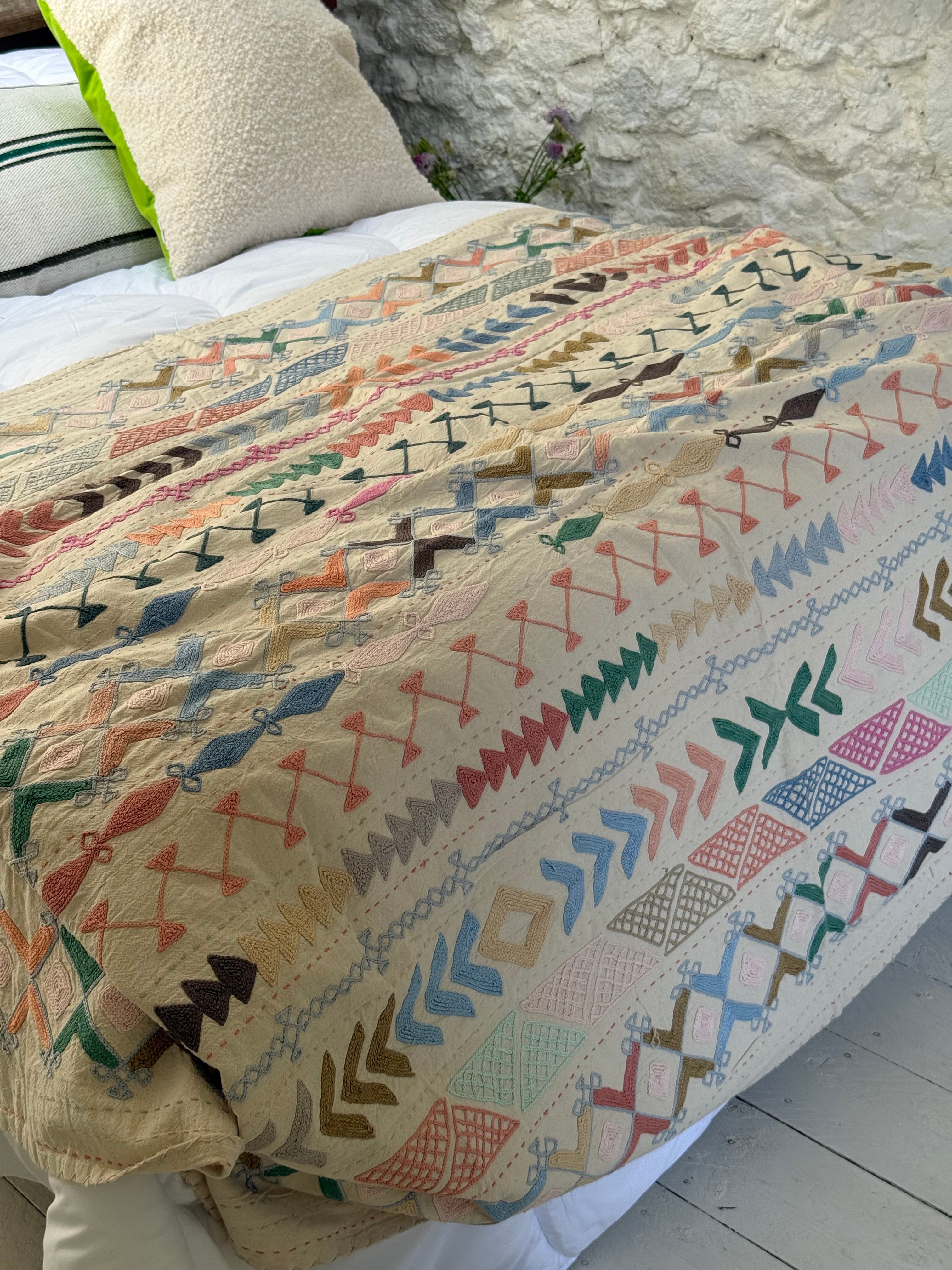 Cross Stitch Folk SUZANI