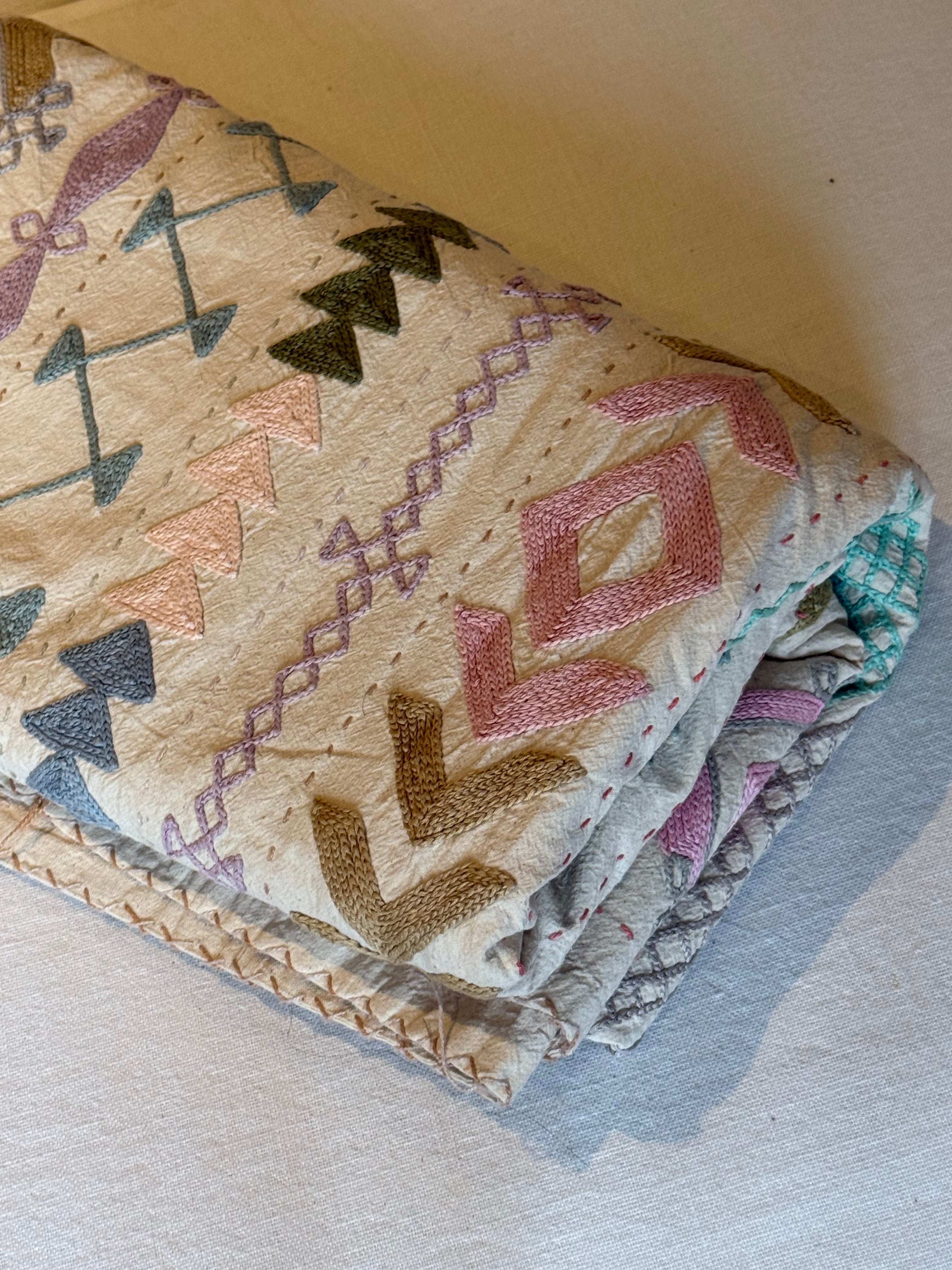 Cross Stitch Folk SUZANI