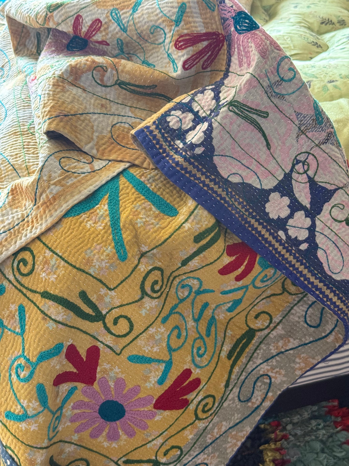 SUZANI Kantha Quilt ~ Agatha
