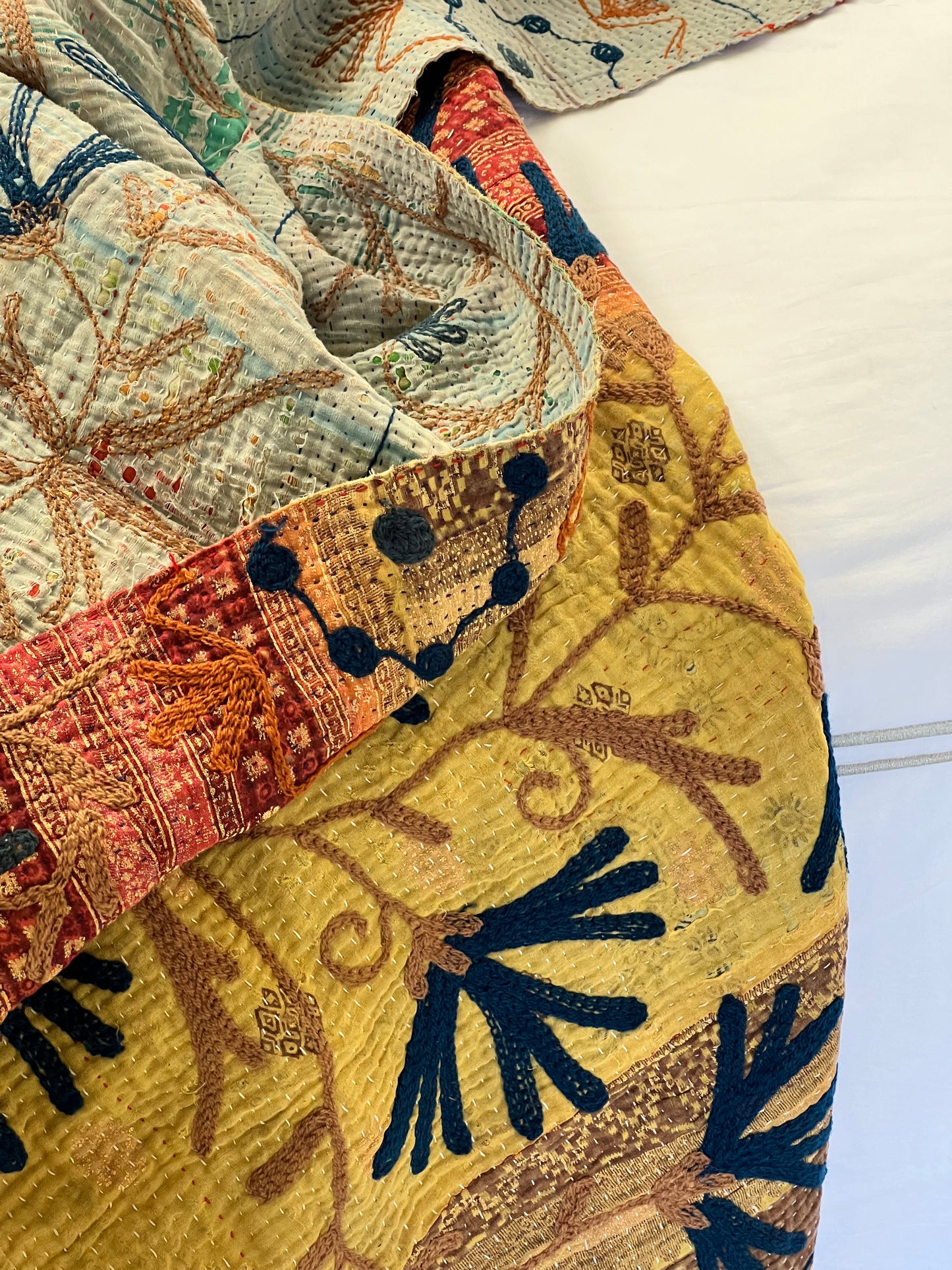 SUZANI Kantha Quilt ~ Cleo